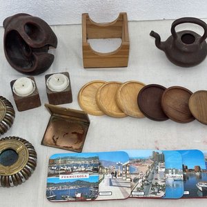 Juego de Posavasos y Ceniceros de Metal con Estampas de Fuengirola - imagen 1