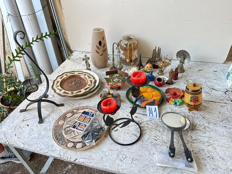Adornos decorativos variados - imagen 3