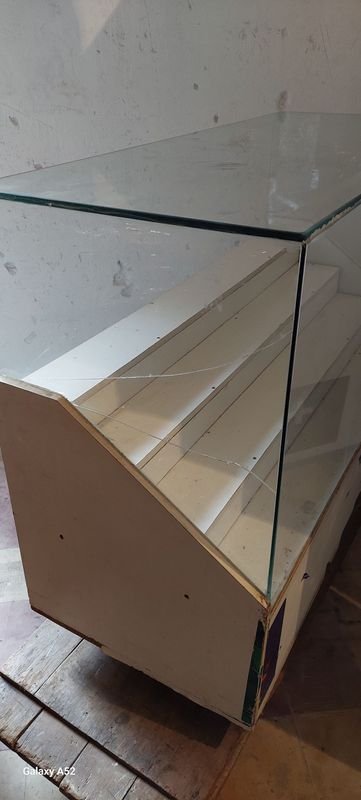 Item 848196 - Image 0