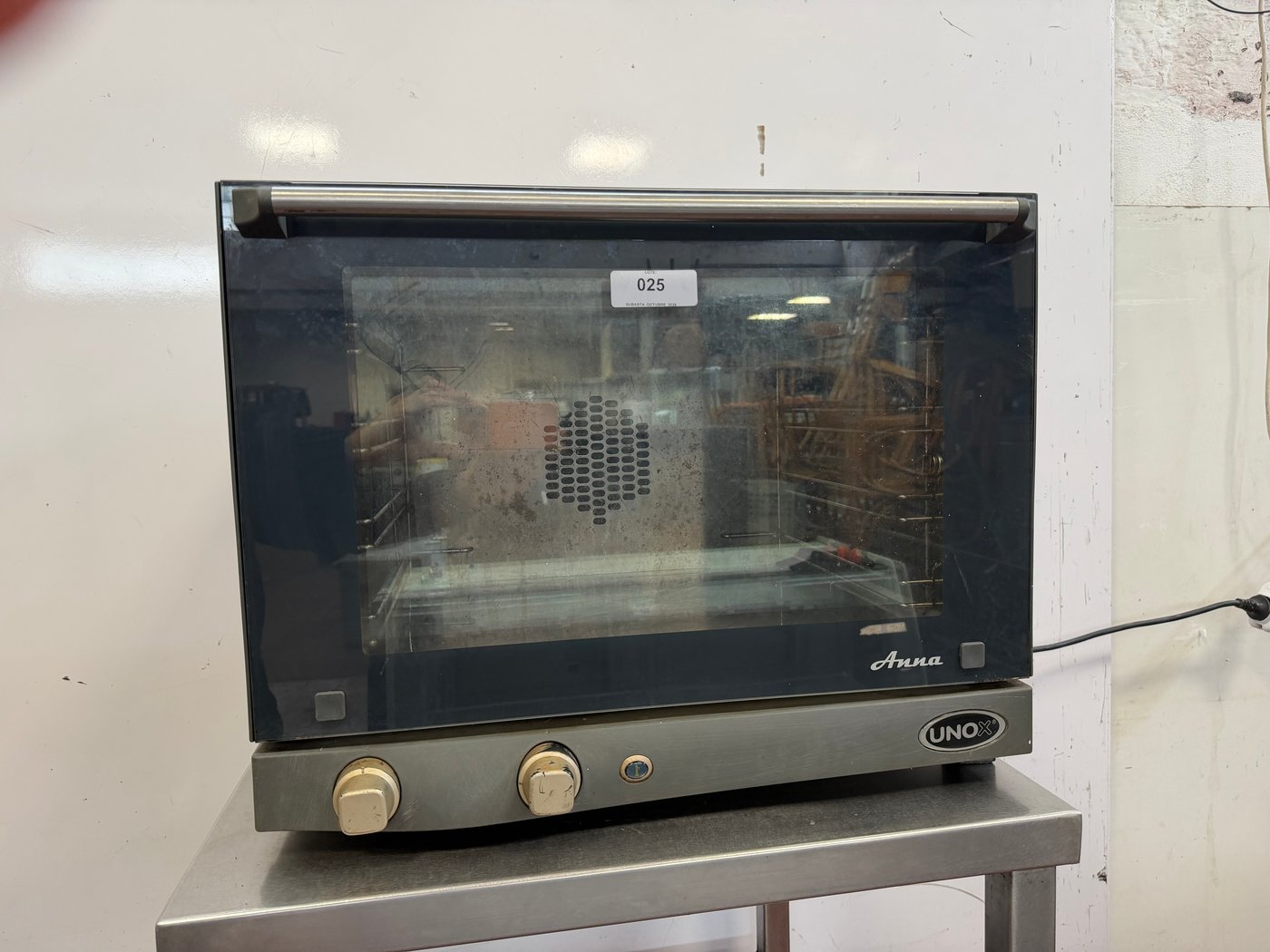 Horno Eléctrico Monofásico UNOX "Anna" para 4 Bandejas