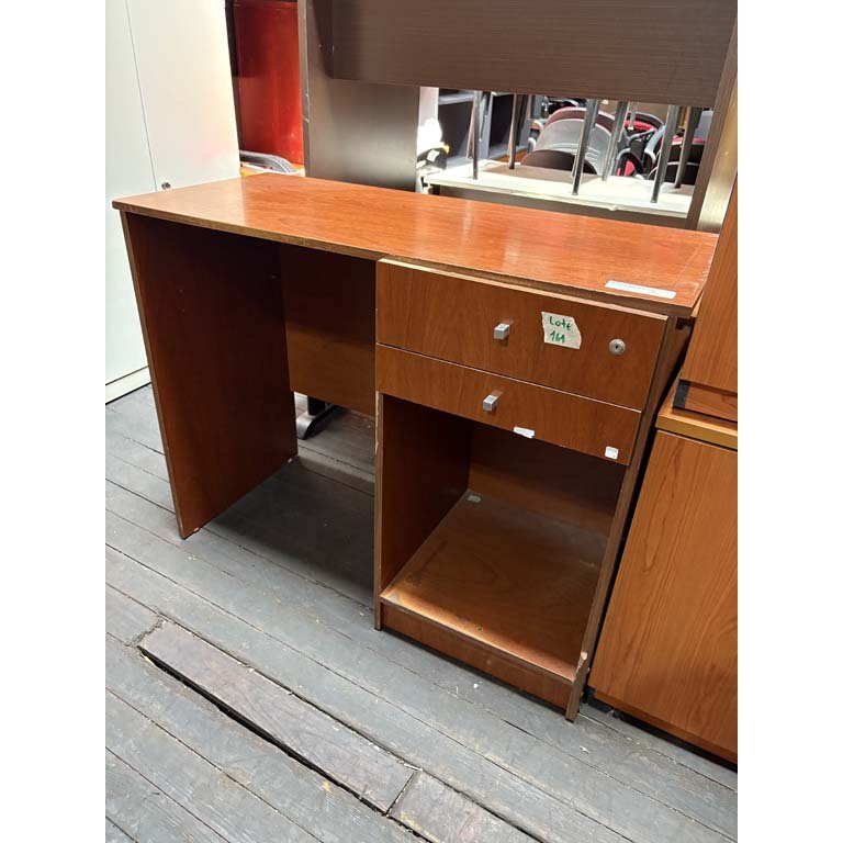 Item 2104611 - Image 0