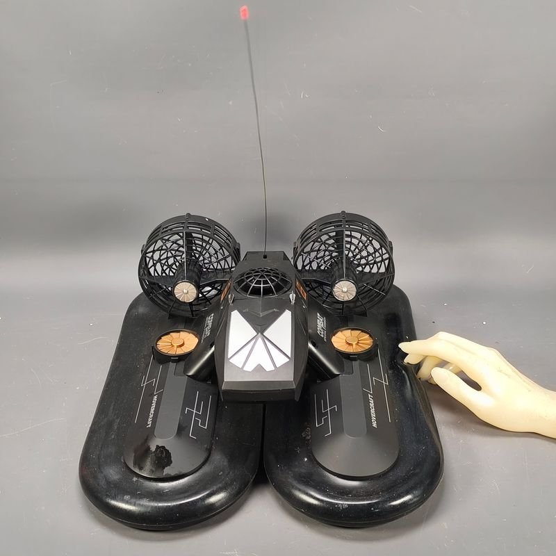 Hovercraft radio control, escala 1/32 alta velocidad en el agua y en la tierra - imagen 8