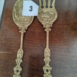 Lote anterior: Cuchara, Tenedor, Cascanueces y Campanita de Bronce para Decoración