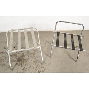 Par de Portavalijas Plegables: Uno de Aluminio y Otro Cromado - imagen 2