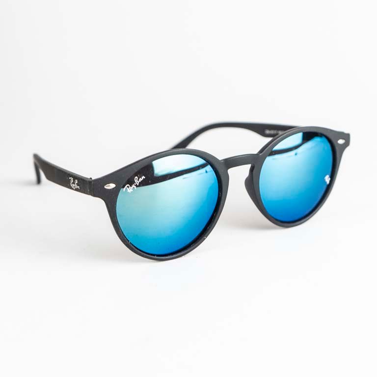 Lote siguiente: Lentes de sol imitación Ray Ban