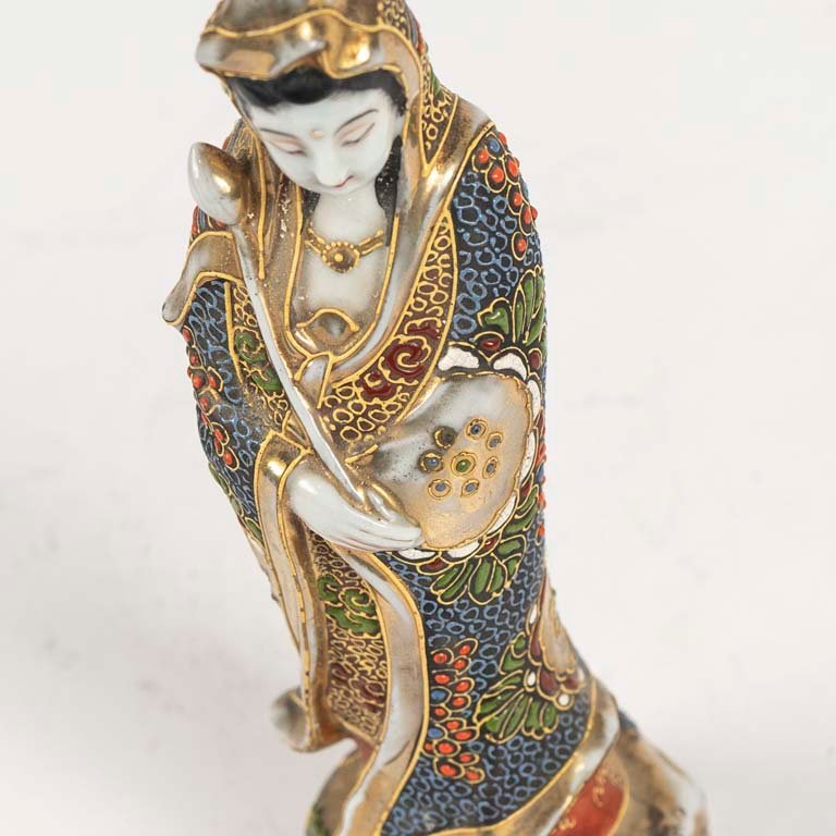 Figura Sacerdotisa Japonesa de Porcelana Satsuma - imagen 2
