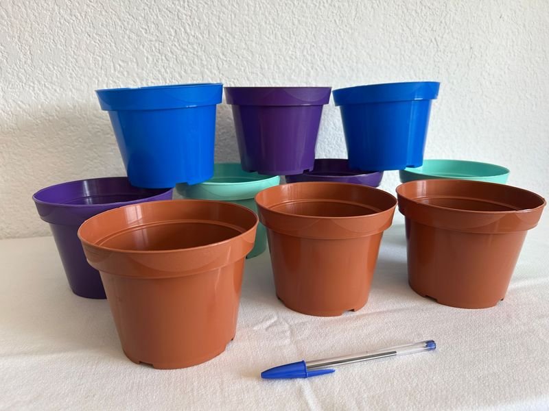 Macetas de cerámica en diferentes colores y tamaños - imagen 2