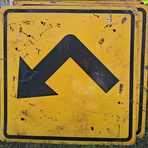 Cartel de señalización de curva cerrada a la Izquierda, medidas 75 x 75 - imagen 2
