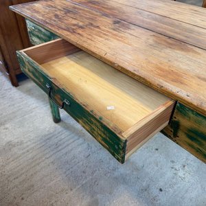 Mesa de campo primitiva en pino brasil c/ 1 cajon patas laqueadas 1,56 x 0,80 x 0,78 alto - imagen 8