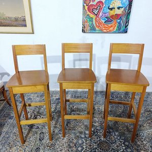 Lote anterior: Taburetes "Luna" Madera Maciza Delfino Álvarez Lustre Natural