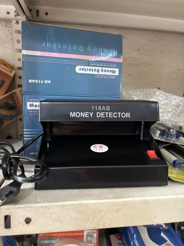 Detectores de billetes y monedas falsos - Equipos electrónicos - imagen 3