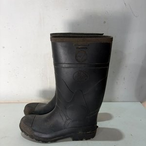Lote anterior: Botas de Goma Negras Talle 45