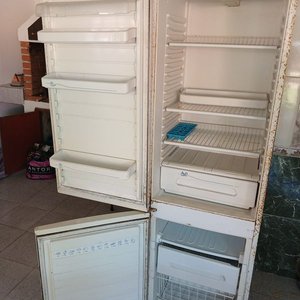 Lote anterior: Heladera con Freezer Blanca