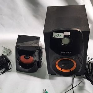 Lote siguiente: Equipo de Audio con Subwoofer y Cámara Digital Kodak