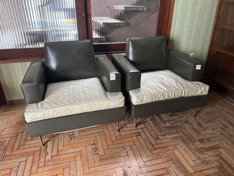 Par de Sillones Vintage con Almohadones
