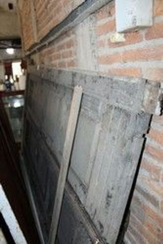 Item 856030 - Image 0