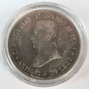 Lote siguiente: Moneda de Plata Uruguaya 20 Centésimos de 1920 en Cápsula