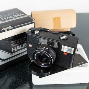 Cámara Halina 35mm con Funda y Caja Original - imagen 2