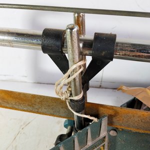 Sierra Manual Ingletadora para Cortes Precisos - imagen 8