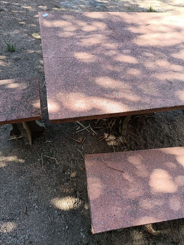 Item 879952 - Image 1