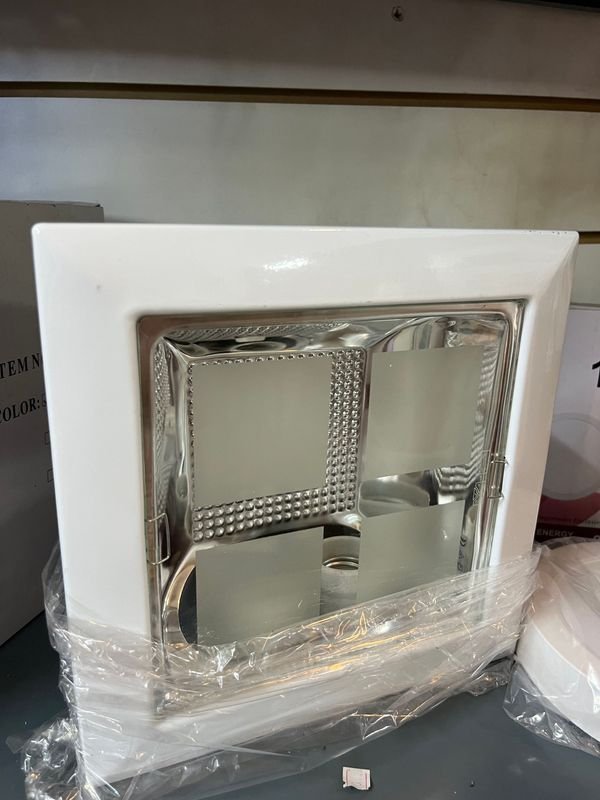 Item 845828 - Image 1