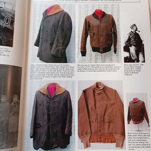Libro "American Flight Jackets: A History of U.S. Flyers' Jackets" Tapa Dura - imagen 4
