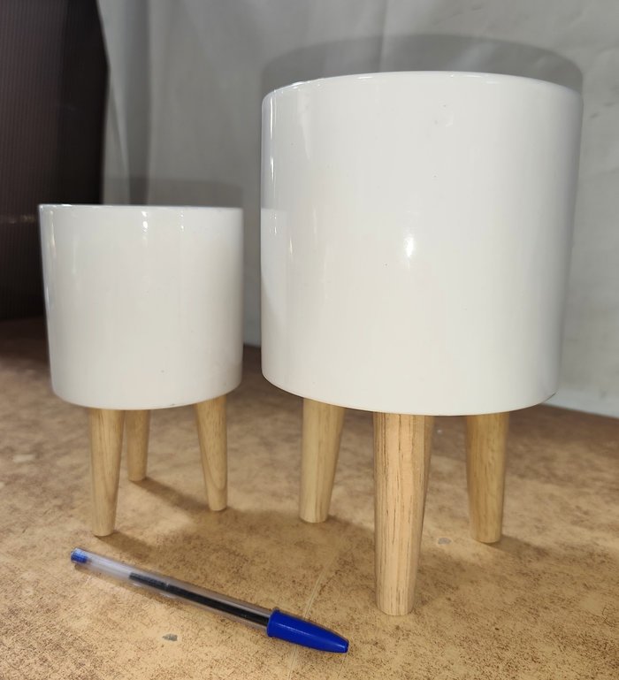 Item 16779 - Image 1