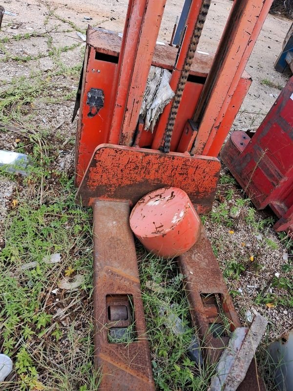 Item 896337 - Image 3