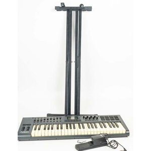Teclado Controlador MIDI M-Audio Axiom 49 con Soporte y Pedal - imagen 1