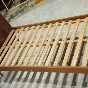 Cama de 1 Plaza Desarmable de Madera - imagen 2