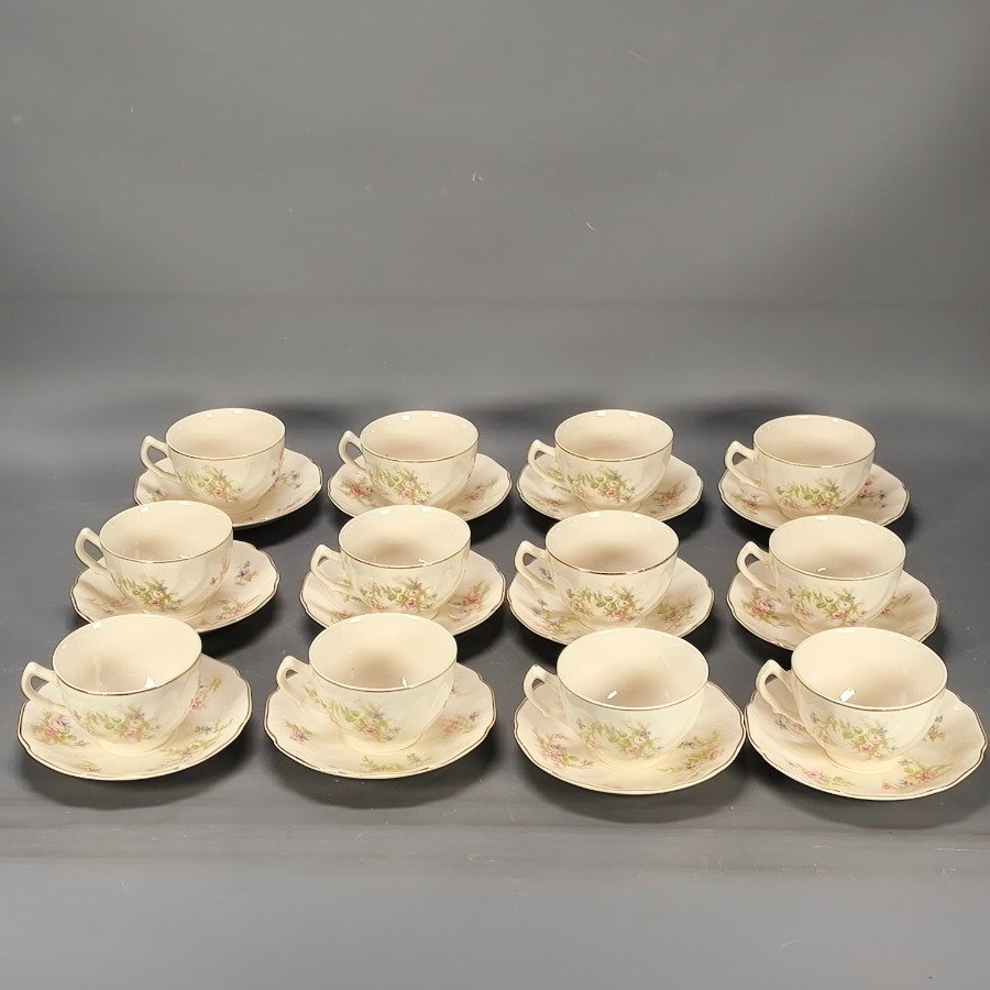 Servicio de té y café, platos de porcelana y accesorios - imagen 19