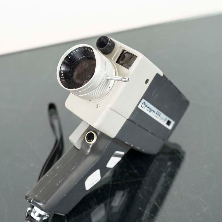 Filmadora 8mm Crown 555 para la venta - imagen 2