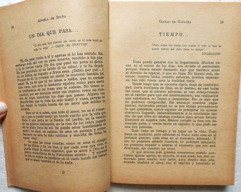 Libro de Glosas De Natacha, Selecciones del Autor Ángela De Ituño - imagen 4