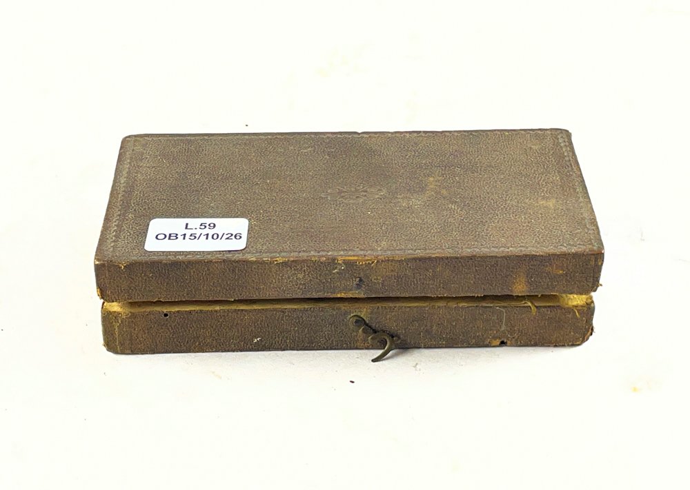 Balanza de Colgar Antigua con Estuche y Pesas