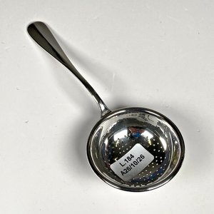 Lote anterior: Colador de té WMF de metal plateado