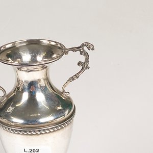 Florero de Plata Inglesa con Asas - Altura 15 cm - imagen 3