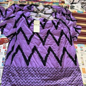 Blusa Morada con Diseño Zigzag Marca BBG Talle XL - imagen 5