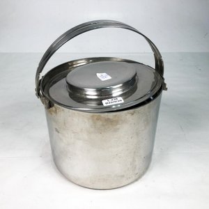 Lote anterior: Hielera de Metal con Pinza y Asas Centrales