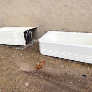 Dos Bañeras Antiguas de Hierro Fundido Blancas - imagen 2