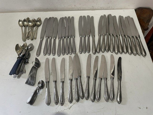 Item 27529 - Image 0