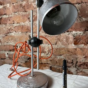 Lámpara de Escritorio Retro Metálica Ajustable - imagen 4