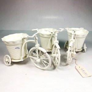 Set de 3 Maceteros Decorativos Triciclo en Plástico Blanco - imagen 2