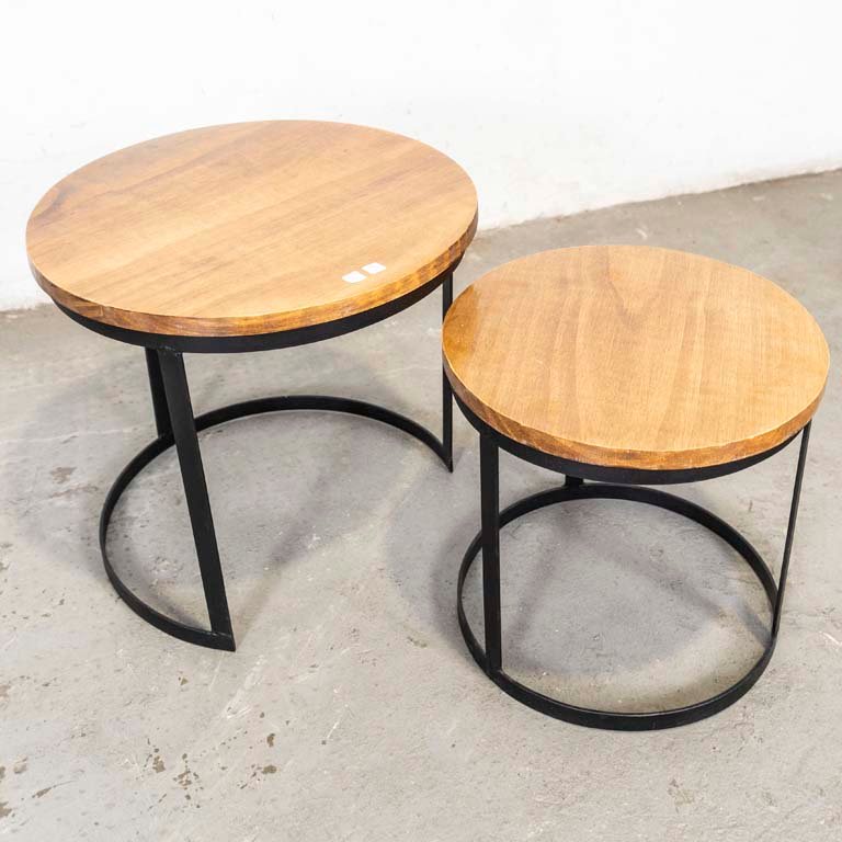 Mesa nido doble de madera con tapas circulares - imagen 3