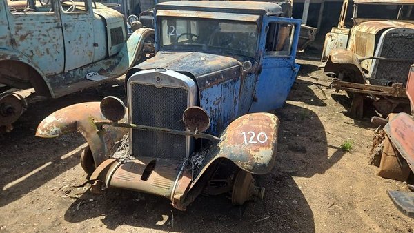 Chevrolet 1929 Dos Puertas - Auto Antiguo para Restaurar - imagen 1