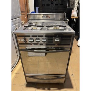 Lote anterior: Cocina a Gas Delne con 3 Hornallas y Horno
