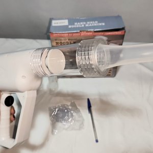 Máquina Eléctrica para Hacer Pastas Recargable con Moldes Intercambiables - imagen 4
