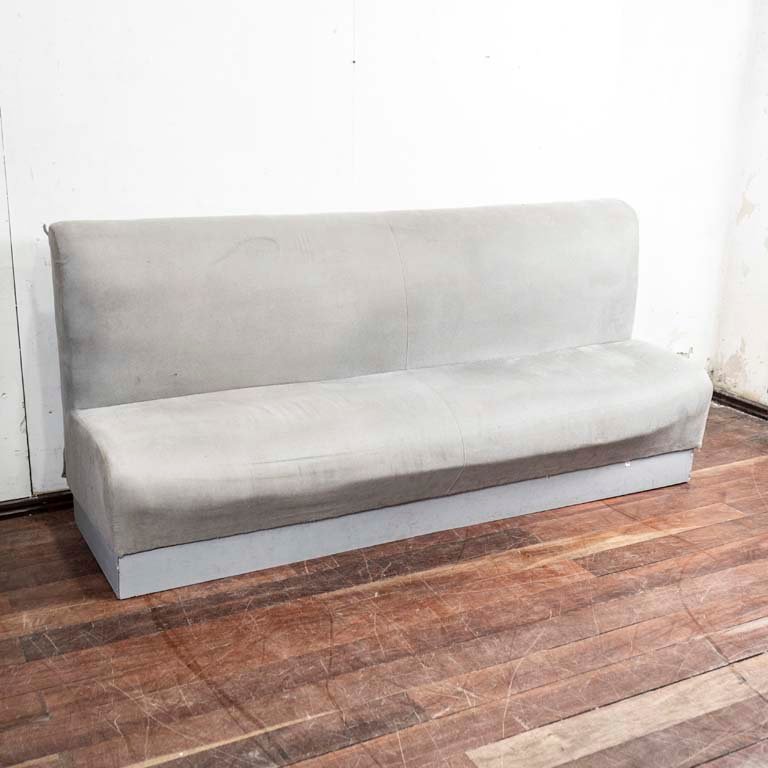 Item 2106842 - Image 0