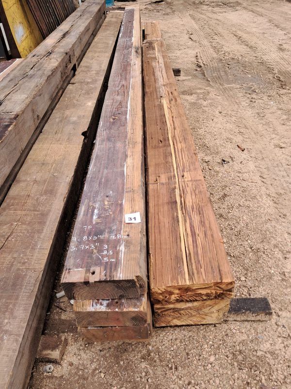 7 Vigas de Pinotea de Madera Maciza para Construcción
