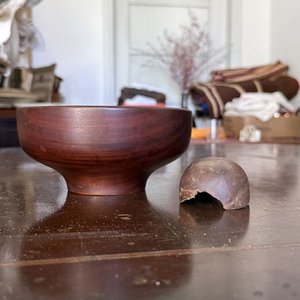 Cuenco y Cuchara de Madera Artesanal Tallada a Mano - imagen 4
