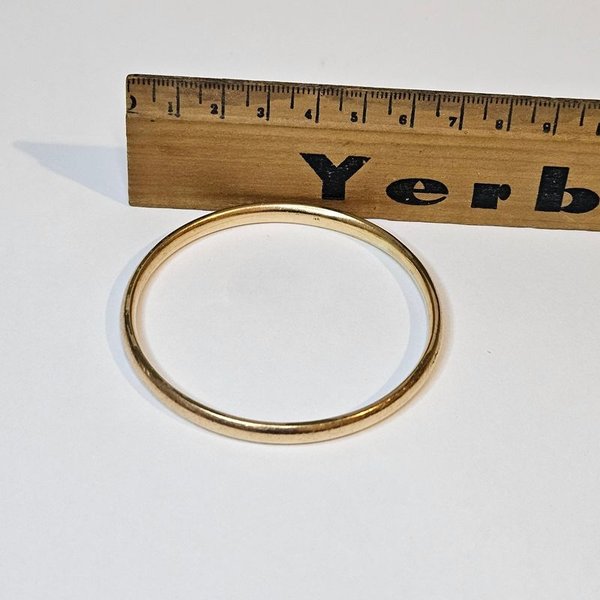 Anillo de oro en escala - imagen 2